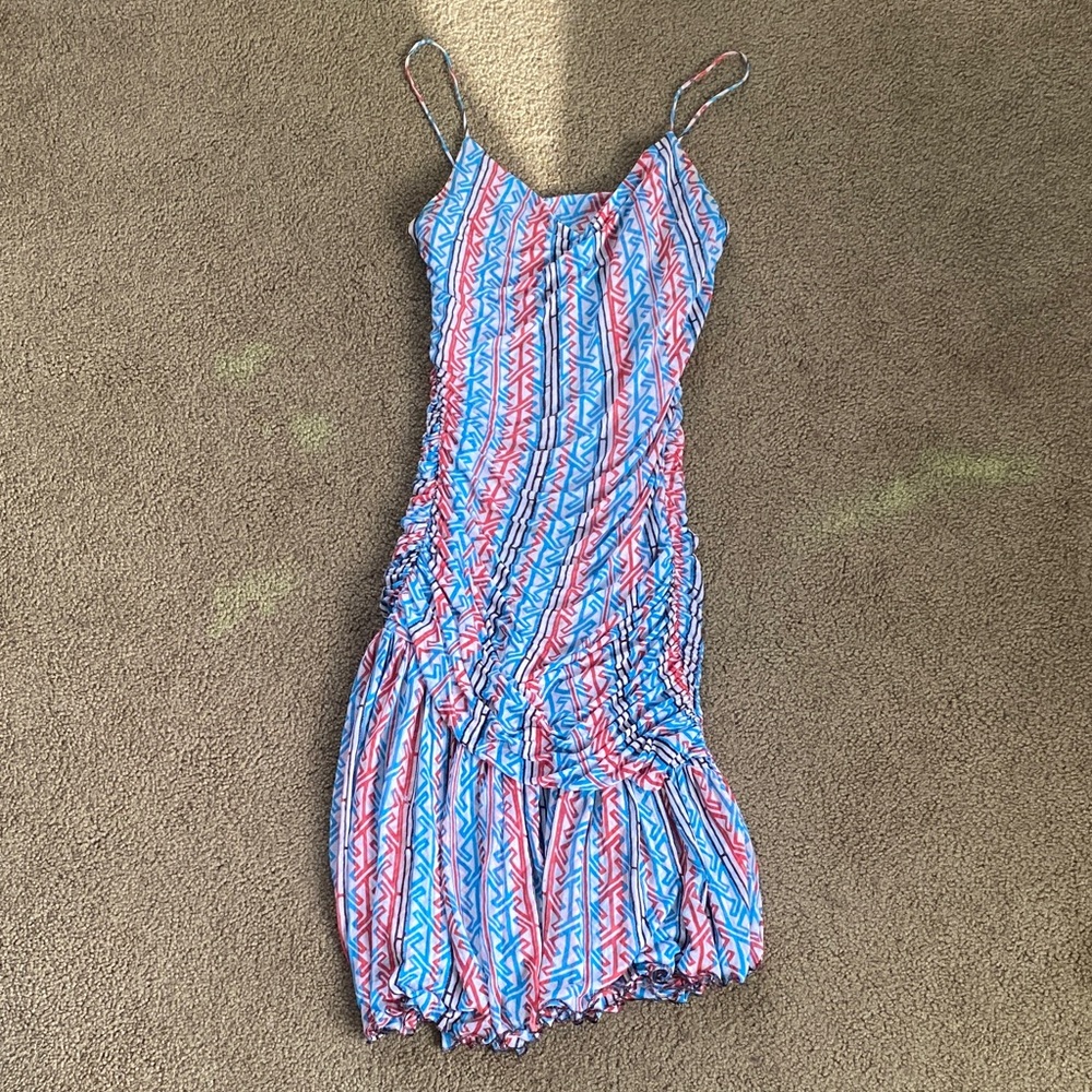 Diane Von Furstenberg Geometric Silk dress in Red and Blue